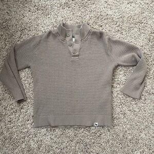Abercrombie Sweater size 5/6 little boys in Tan